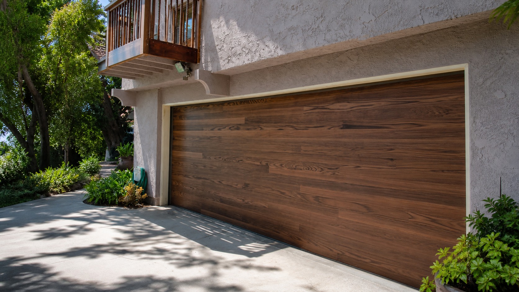 Banegas Garage Doors Slide - Hero2 Hd